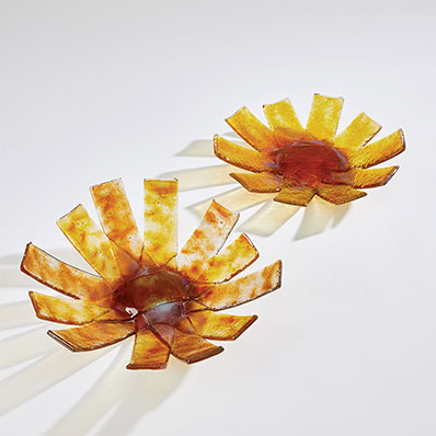 Global Views Asterisk Bowls - Amber